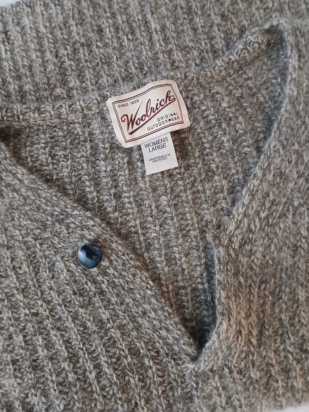 Vintage Woolrich  Brown V-Neck Ribbed Sweater